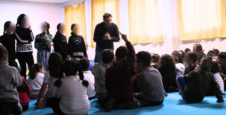 Théâtre lutte harcèlement - École Jean Zay