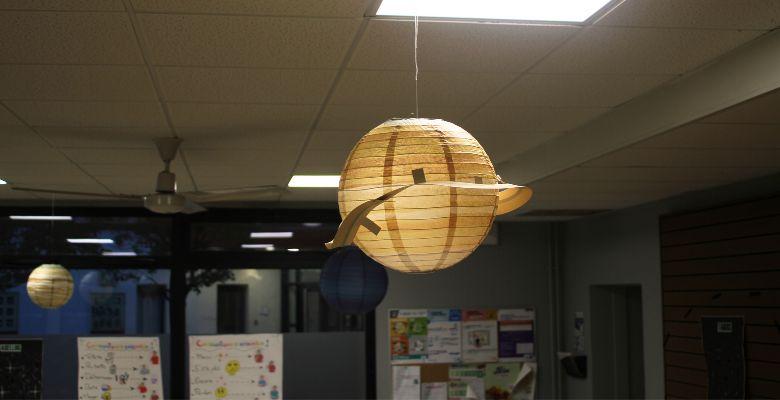 Cantine thématique de l'espace - École Michel de L'Hospital